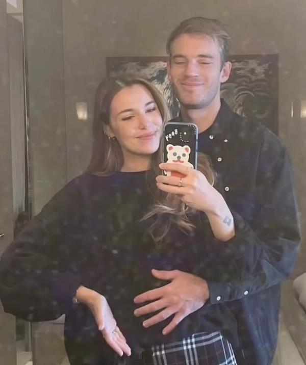 Marzia and Kjellberg married on August 19, 2019, exactly eight years after they first met