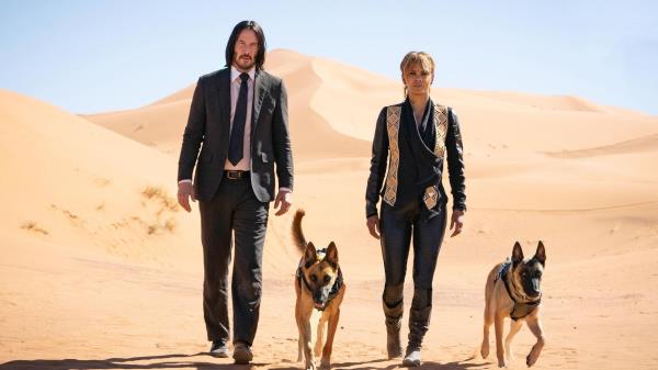 Halle Berry and Keanu Reeves in John Wick Chapter 3 Parabellum