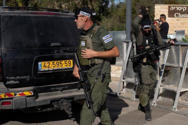 Israeli security forces secure a road near wher<em></em>e Israel's government says a drone launched toward Israeli Prime Minister Benjamin Netanyahu's house in Caesarea, Israel Saturday, Oct. 19, 2024. (AP Photo/Ariel Schalit)