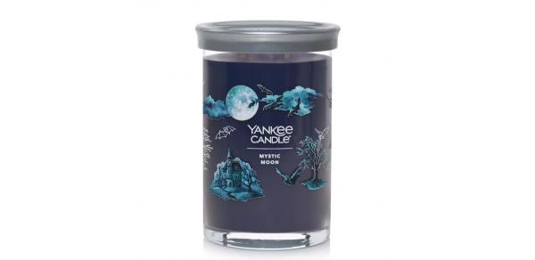 Yankee Candle in Mystic Moon