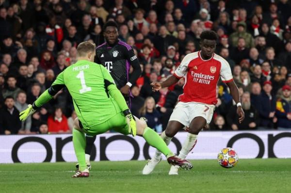 Bukayo Saka in action for Arsenal against Bayern Munich