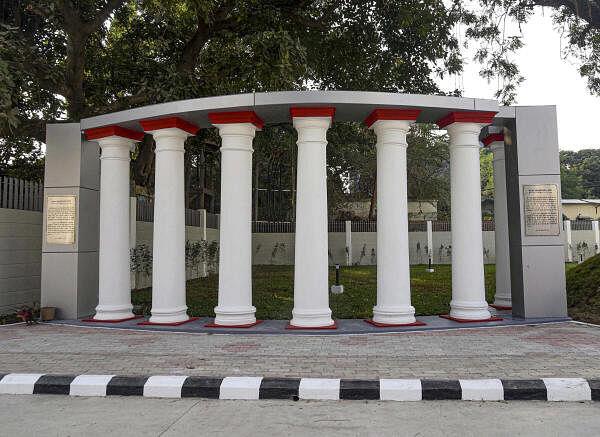 Eight Tuscan pillars which earlier adorned the fro<em></em>ntage of the now-razed Dutch-era Record Room of the old Patna Collectorate displayed in its new complex, in Patna