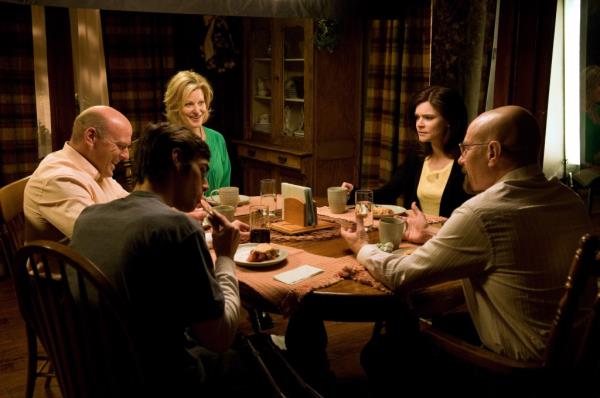 BREAKING BAD, (clockwise from bottom right): Bryan Cranston, RJ Mitte, Dean Norris, Anna Gunn, Betsy Brandt, 'Hermanos', (Season 4, ep. 408, aired Sept. 4, 2011), 2008.