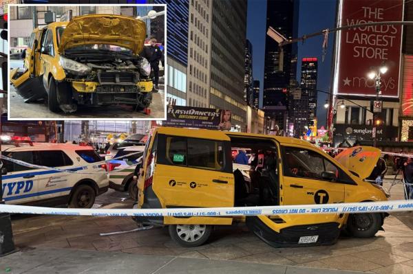 Yellow taxi on curb at 34th Street and 6th Avenue outside Macy's in Herald Square, with people around it after an accident on Dec 25, 2024