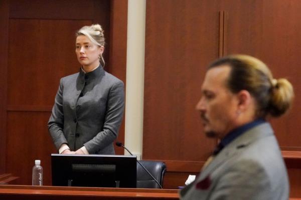 Amber Heard and Johnny Depp during their defamation trial