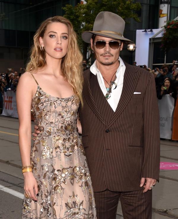 Amber Heard and Johnny Depp at "The Danish Girl" premiere at the 2015 Toro<em></em>nto Film Festival