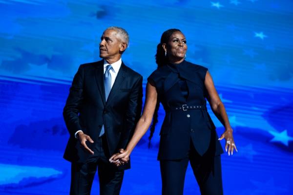 Barack and Michelle Obama at the 2024 Democratic Natio<em></em>nal Convention