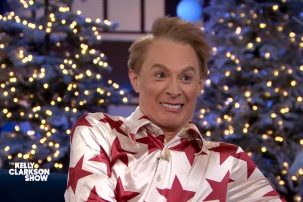 Clay Aiken appears on "The Kelly Clarkson Show."